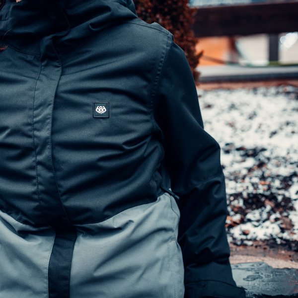 Jacket rental